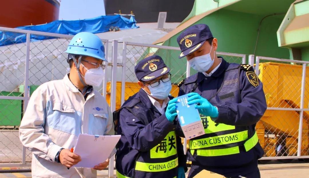 突發(fā)！今日起，非醫(yī)用口罩出口列入嚴(yán)查范圍！三部門放寬防疫物資出口條件！