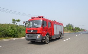 東風(fēng)水罐消防車（6..