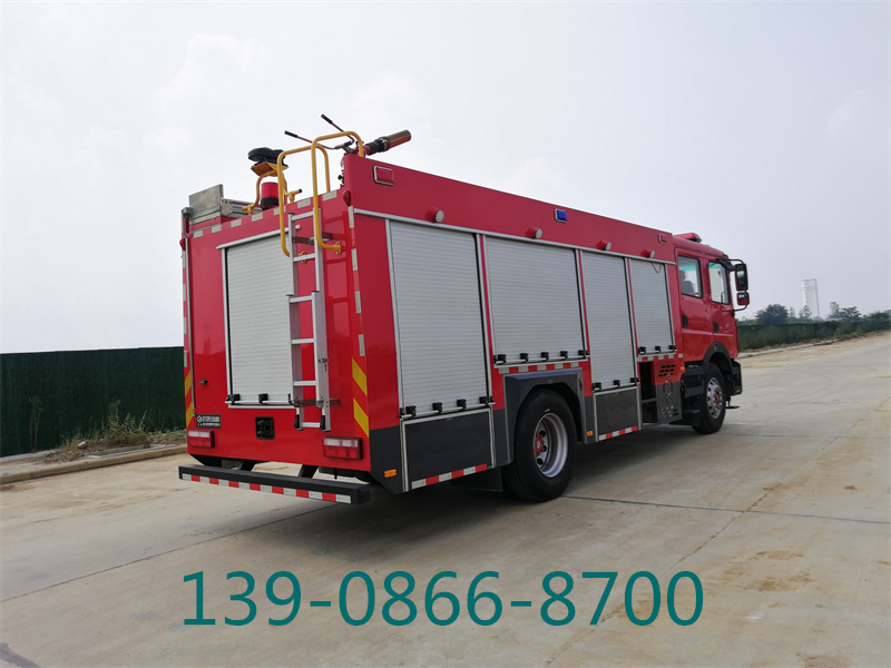 東風D9泡沫消防車(7噸)圖片